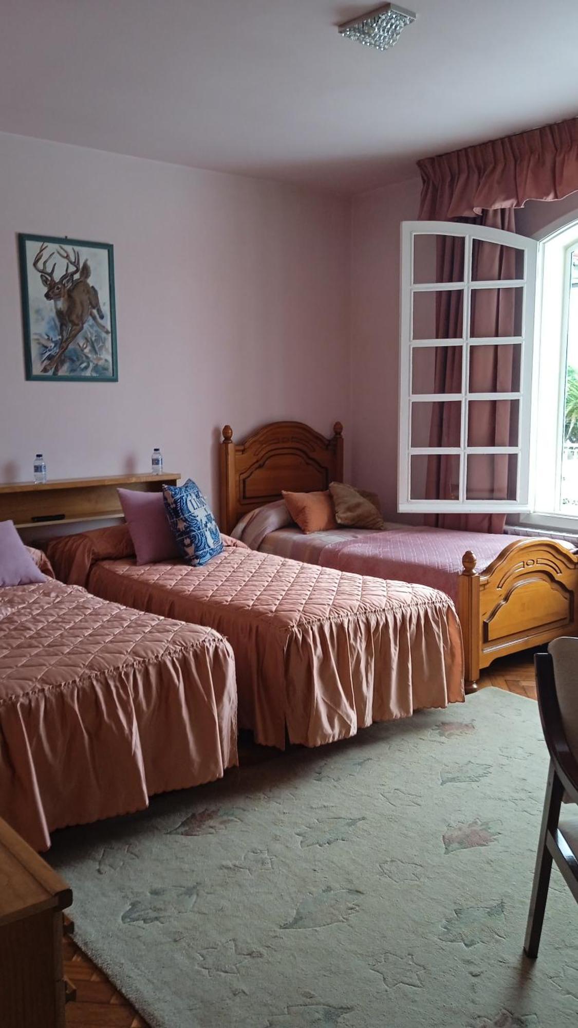 A Casa De Abelleira Ponteareas Bed and Breakfast Buitenkant foto